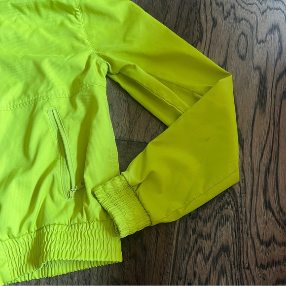 GirlFriend Collective Summit Jacket - Picture 8 of 10